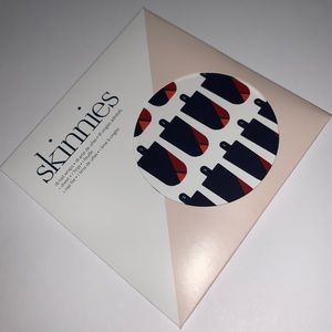 Skinnies “Say What” | 18 nail wraps